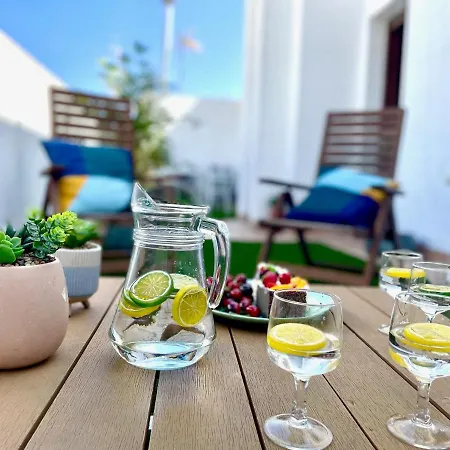Gatu Premium Atico Caleta , Preferente Mayores De 25 Anos Y Familias Cádiz Buitenkant foto