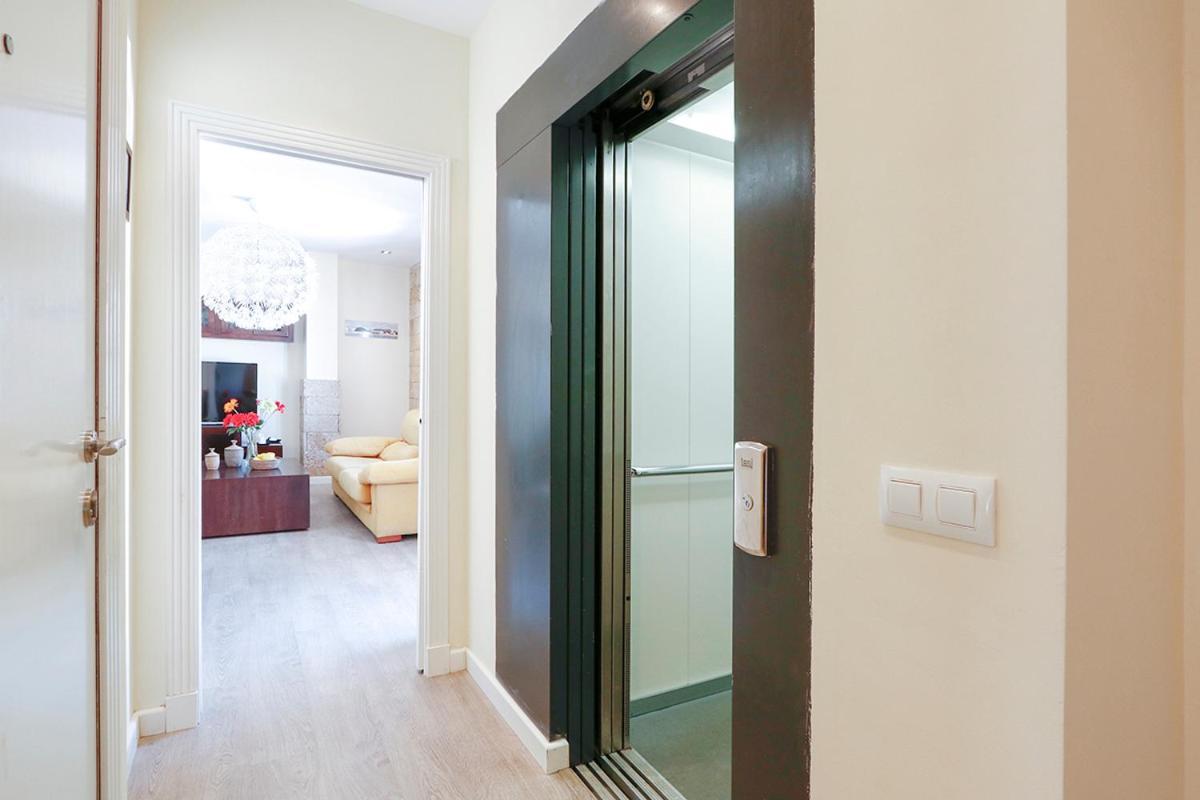 Gatu Premium Atico Caleta , Preferente Mayores De 25 Anos Y Familias Appartement